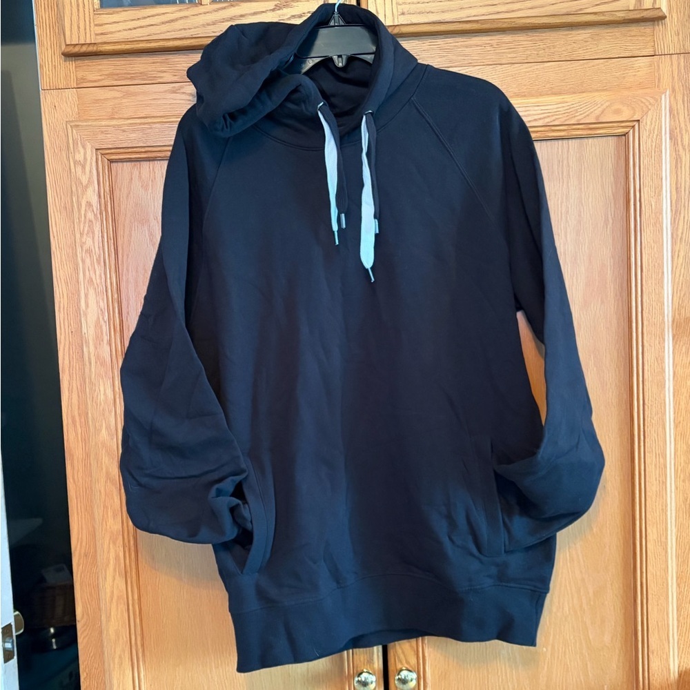 NWT Earth Positive climate neutral Men's Black Hoodie w/pockets size large